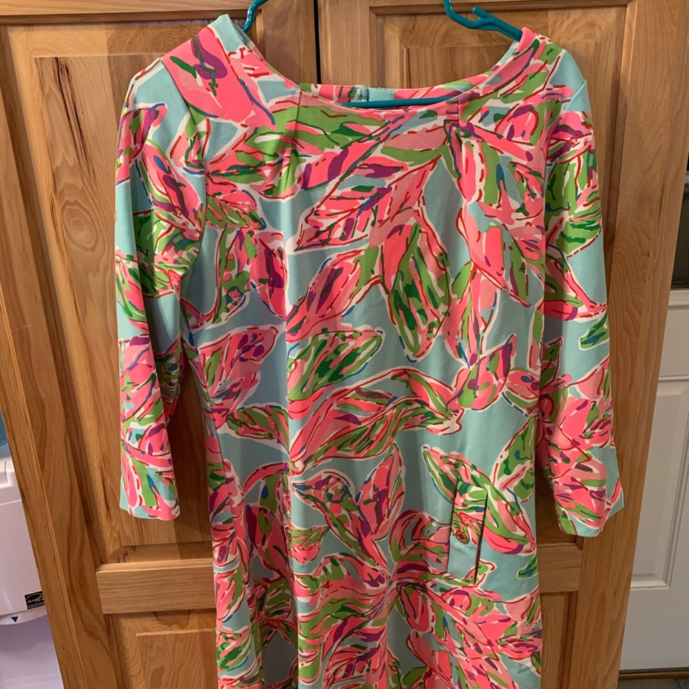 Lilly Pulitzer Long Sleeve Shift Dress in Aqua, Pink & Green Leaf Print
